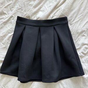 Elegant Black Women's Skirt